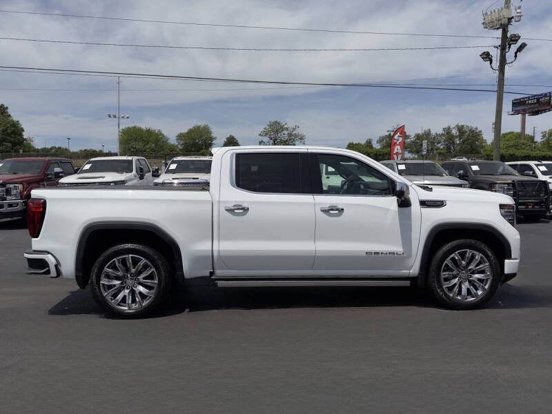 2023 GMC Sierra Image 5