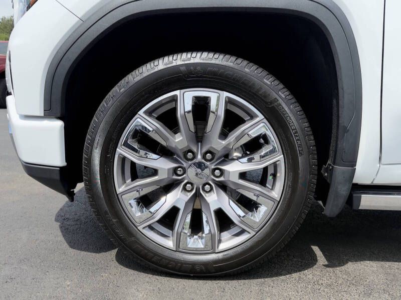 2023 GMC Sierra Image 22