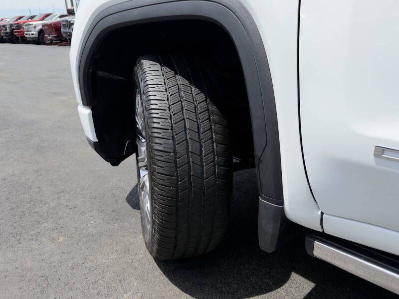 2023 GMC Sierra Image 23