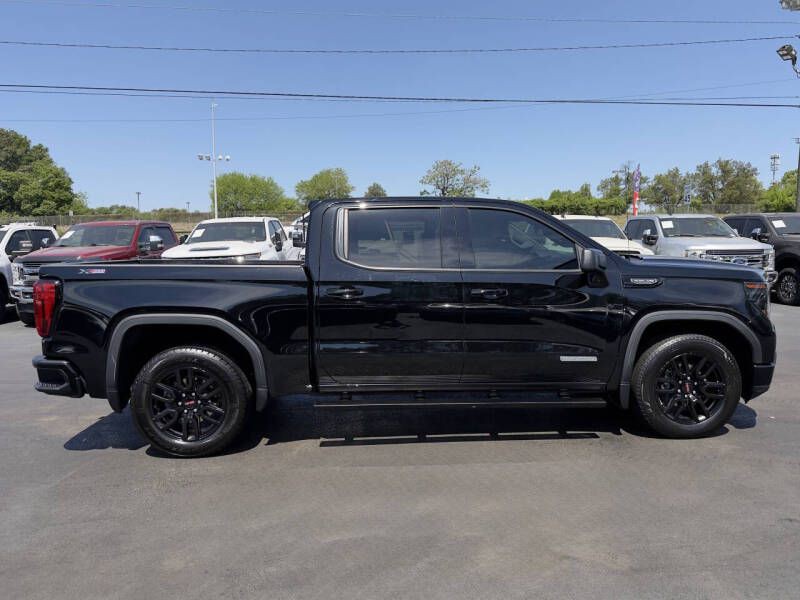 2023 GMC Sierra Image 5