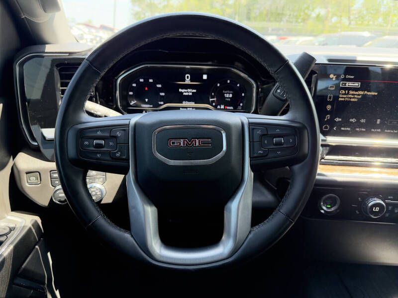 2023 GMC Sierra Image 15