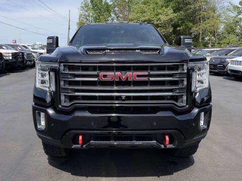 2020 GMC Sierra Image 2