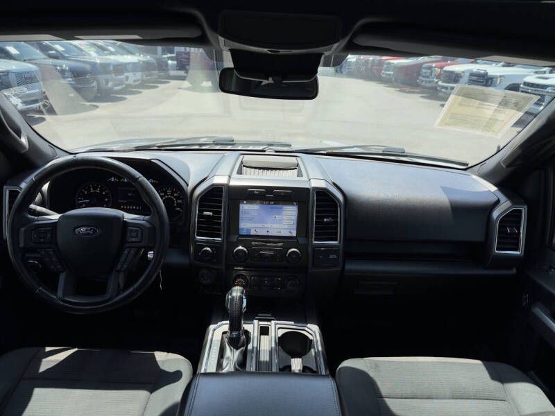 2016 Ford F-150 Image 12