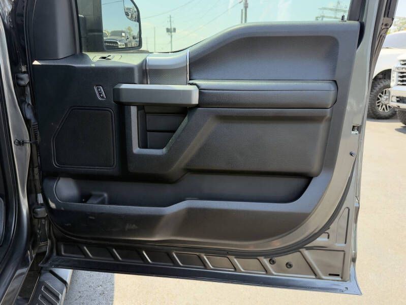 2016 Ford F-150 Image 19