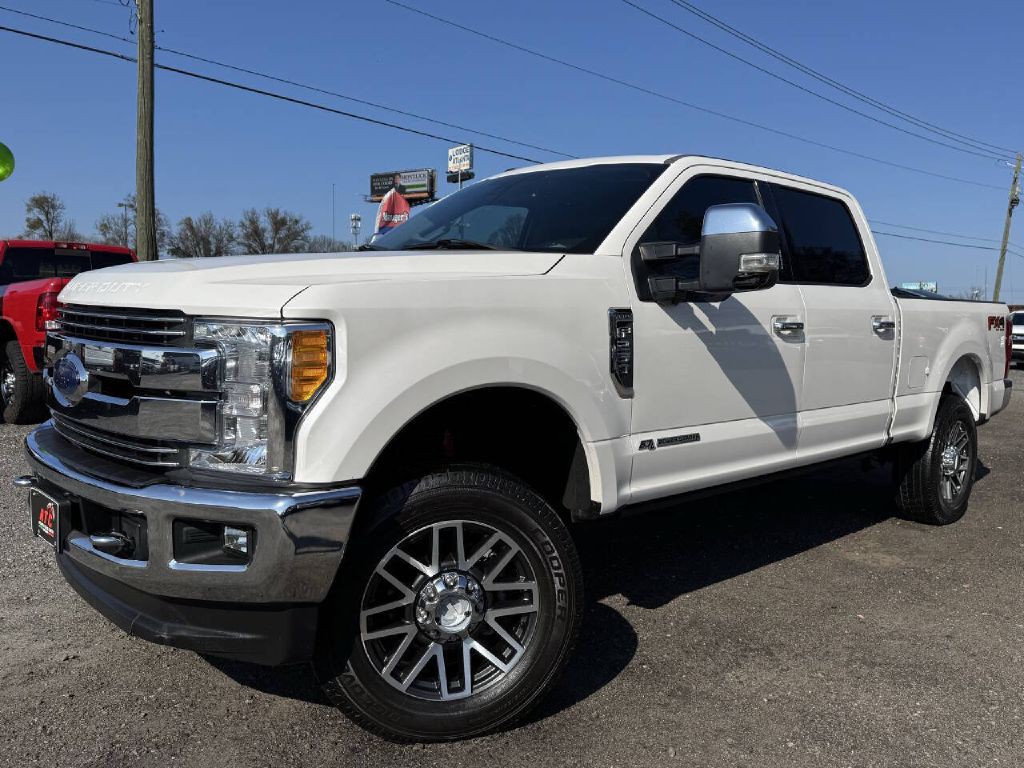 2017 Ford F-250 Image 2