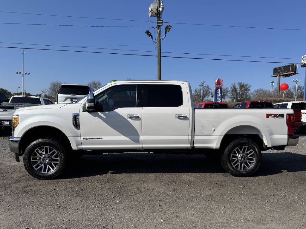 2017 Ford F-250 Image 5