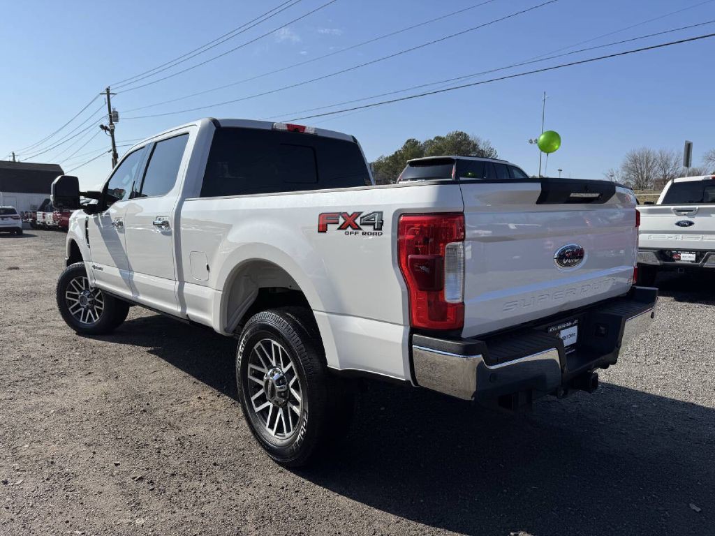 2017 Ford F-250 Image 7