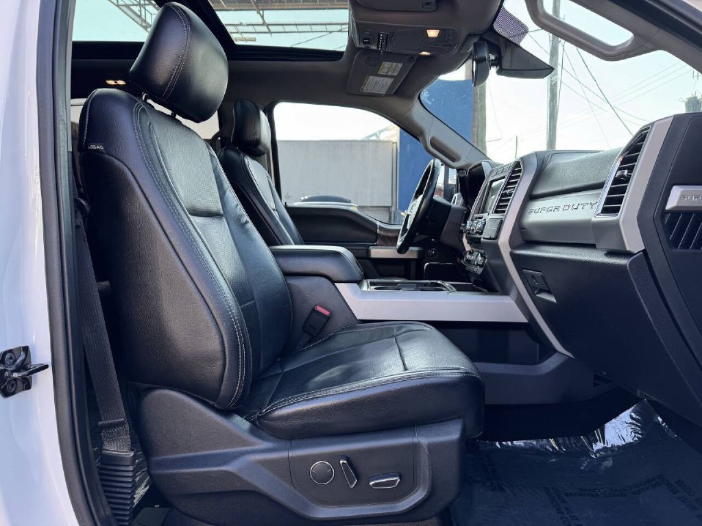 2017 Ford F-250 Image 12
