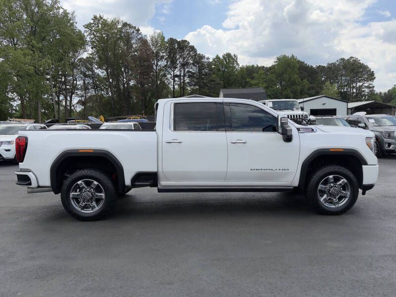 2023 GMC Sierra Image 4