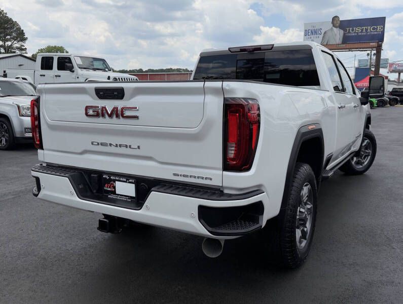 2023 GMC Sierra Image 7