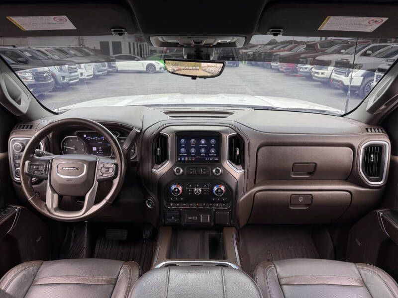 2023 GMC Sierra Image 13