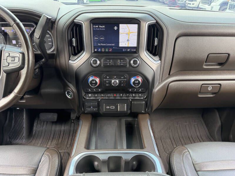 2023 GMC Sierra Image 15