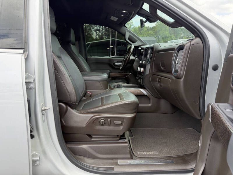 2021 GMC Sierra Image 10