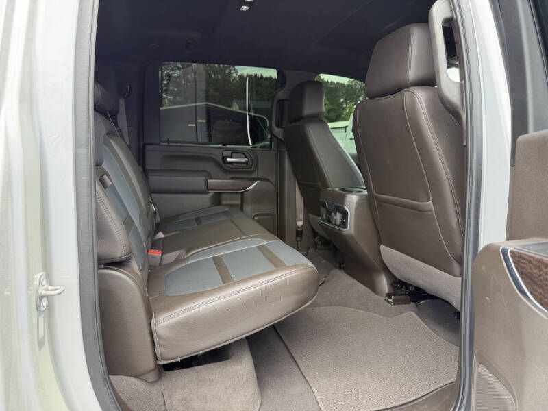 2021 GMC Sierra Image 11