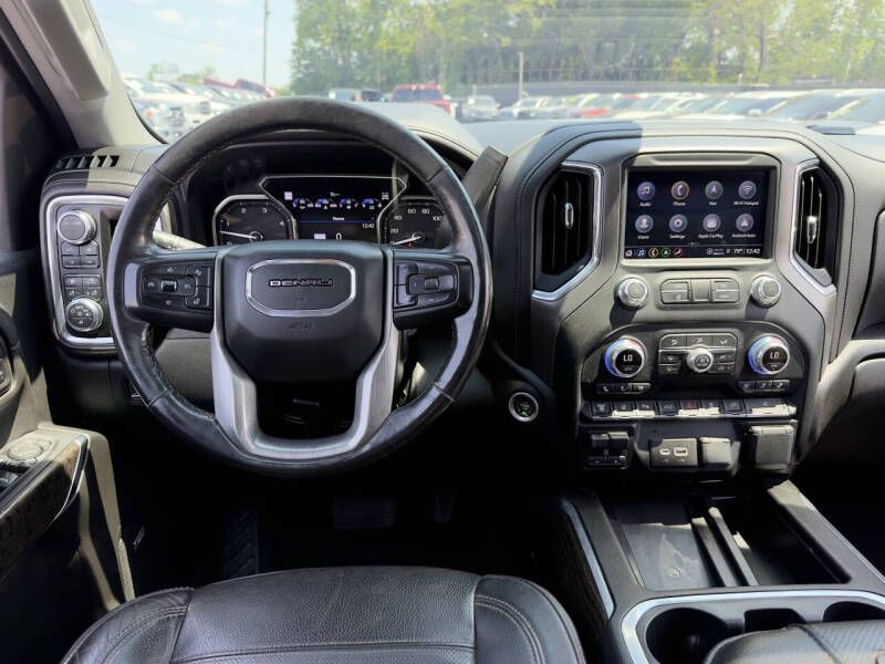2022 GMC Sierra Image 13
