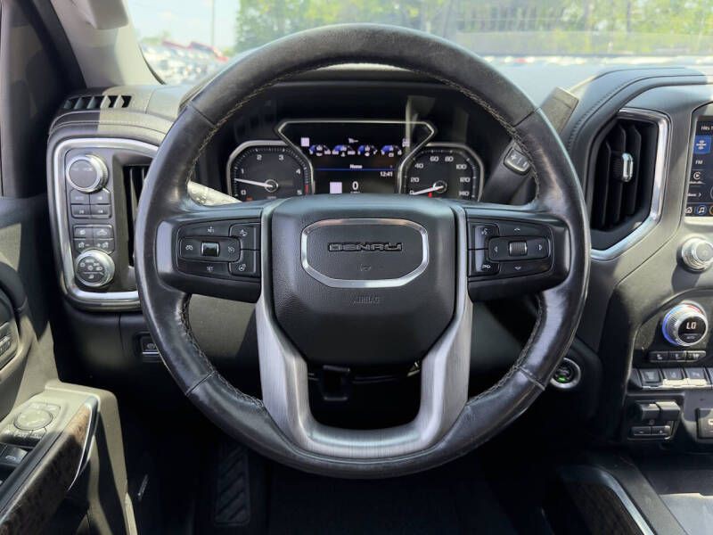 2022 GMC Sierra Image 17