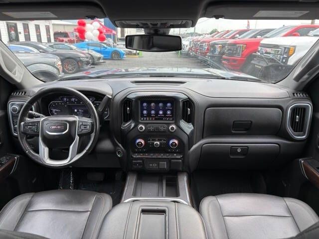 2022 GMC Sierra Image 3