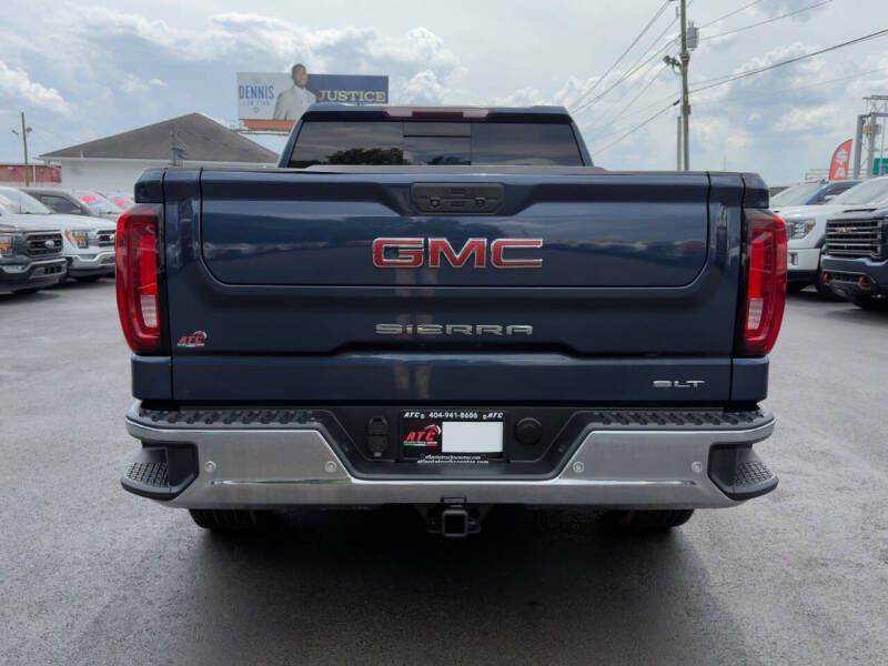 2022 GMC Sierra Image 12