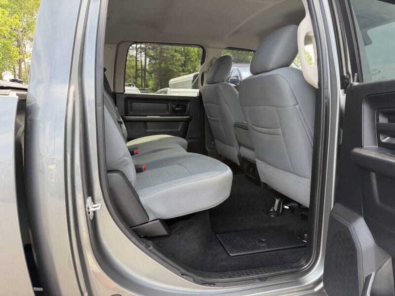 2013 RAM 2500 Image 11