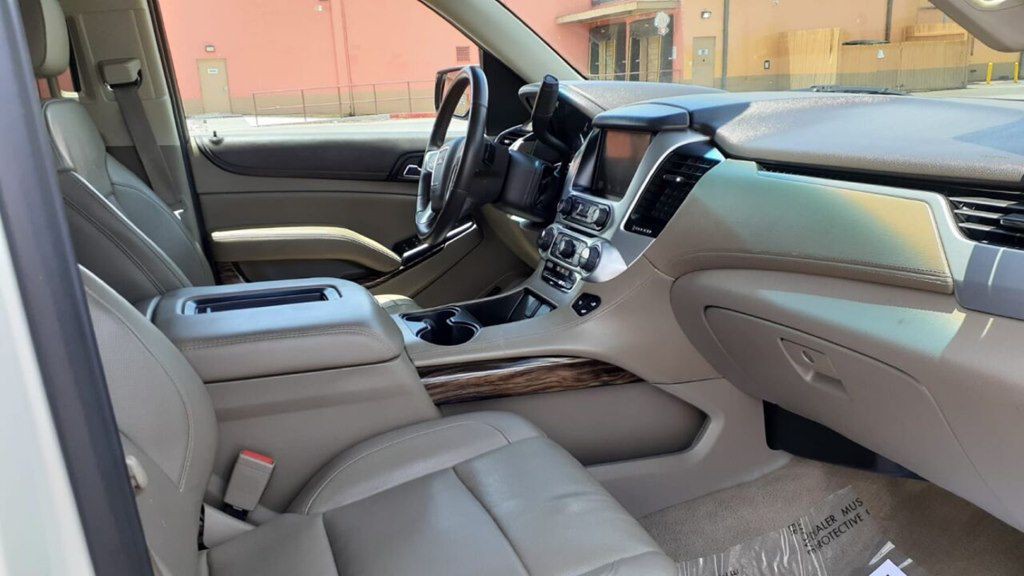 2015 GMC Yukon Image 16