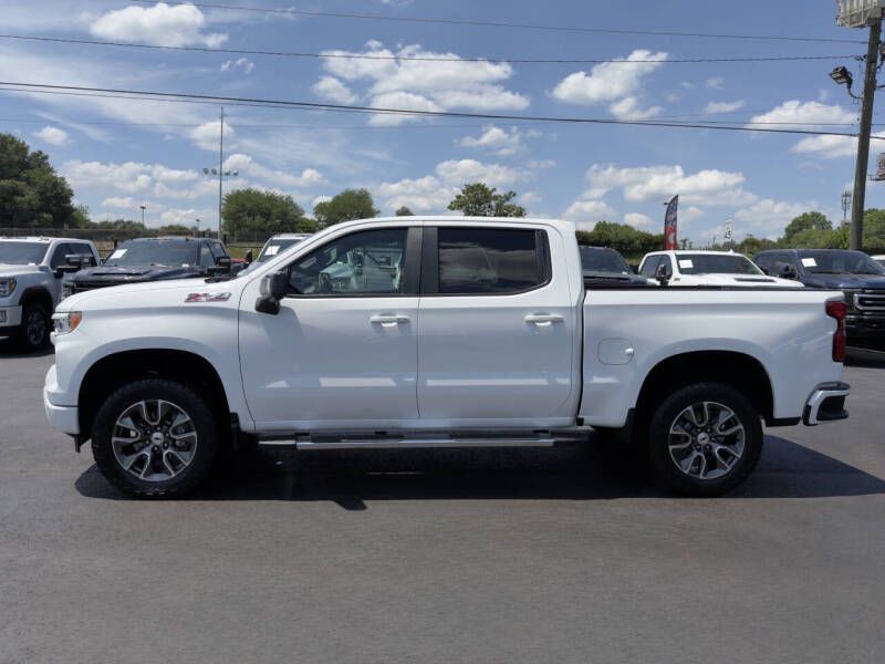 2022 Chevrolet Silverado 1500 Image 3