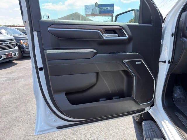 2022 Chevrolet Silverado 1500 Image 17