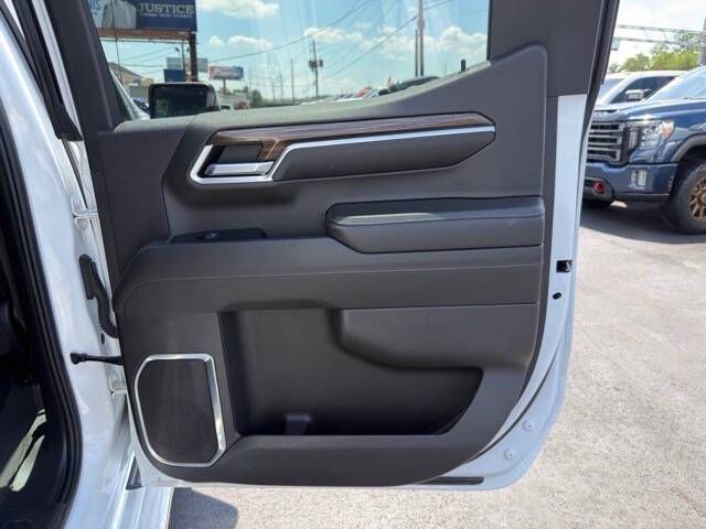 2022 Chevrolet Silverado 1500 Image 21
