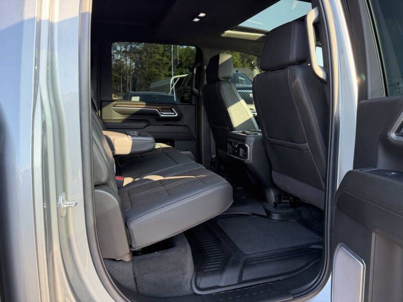 2024 Chevrolet Silverado 1500 Image 11