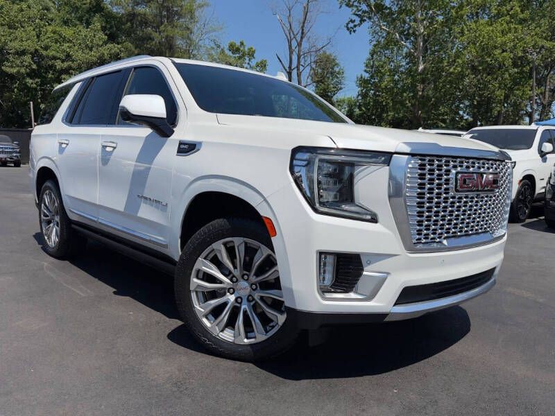 2021 GMC Yukon Image 3