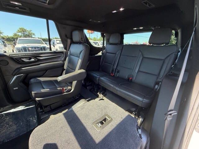 2021 GMC Yukon Image 11