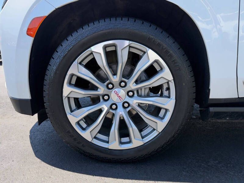 2021 GMC Yukon Image 26