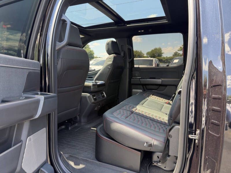 2025 Ford F-150 Image 9