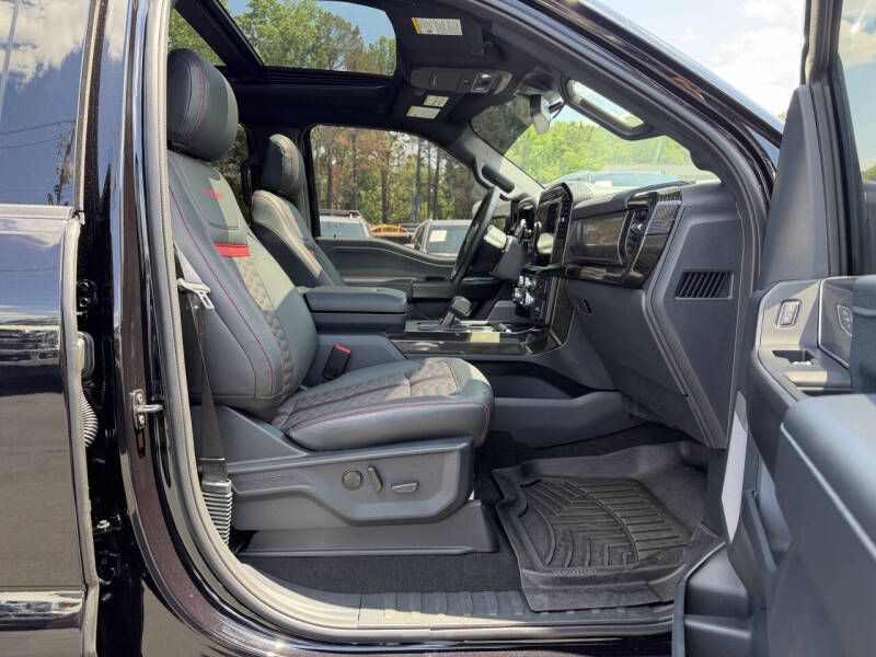 2025 Ford F-150 Image 11