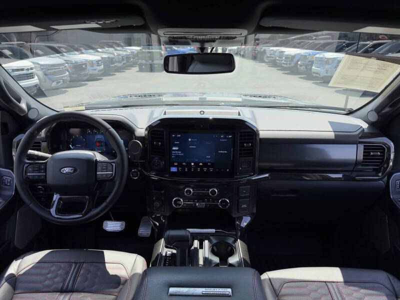 2025 Ford F-150 Image 14