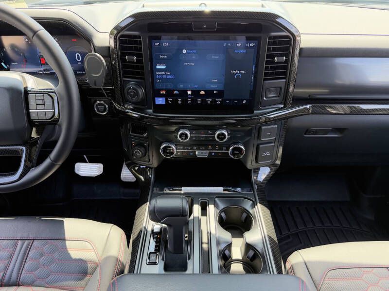 2025 Ford F-150 Image 16