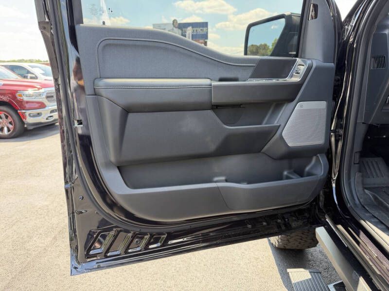 2025 Ford F-150 Image 19