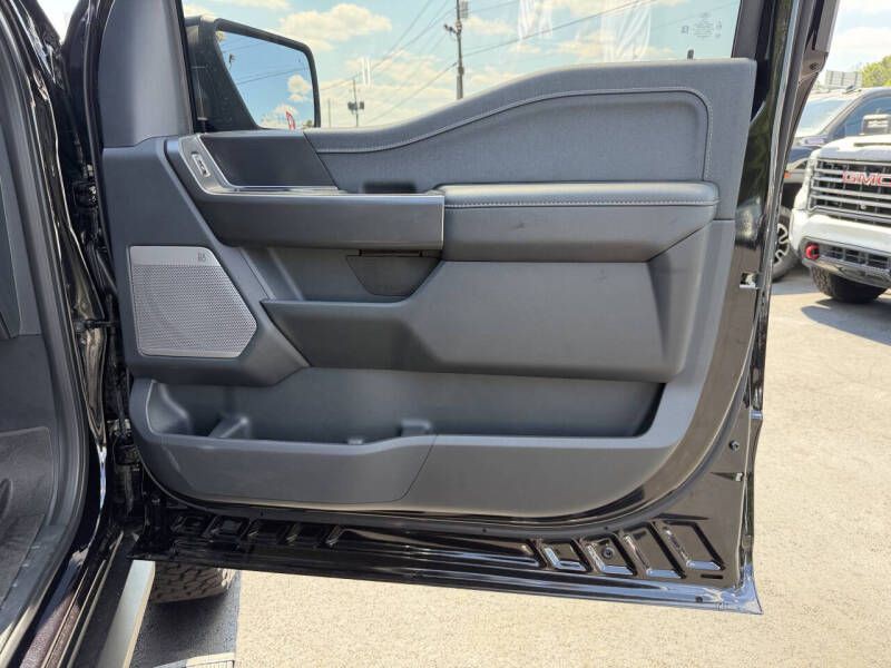 2025 Ford F-150 Image 20