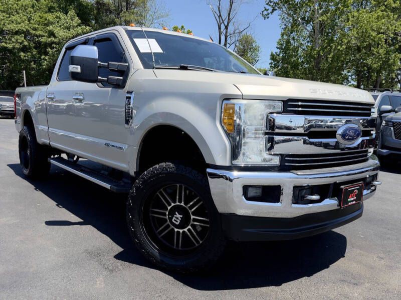2017 Ford F-250 Image 2