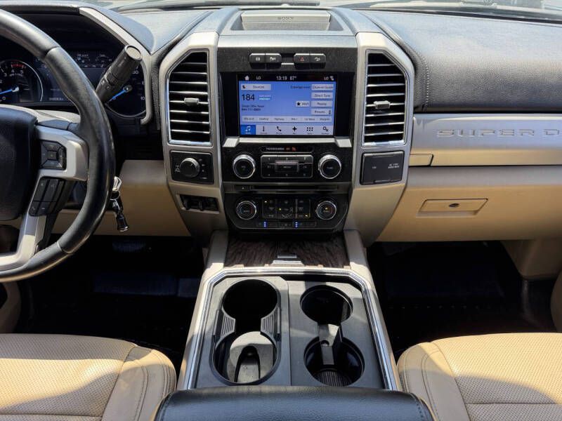 2017 Ford F-250 Image 14