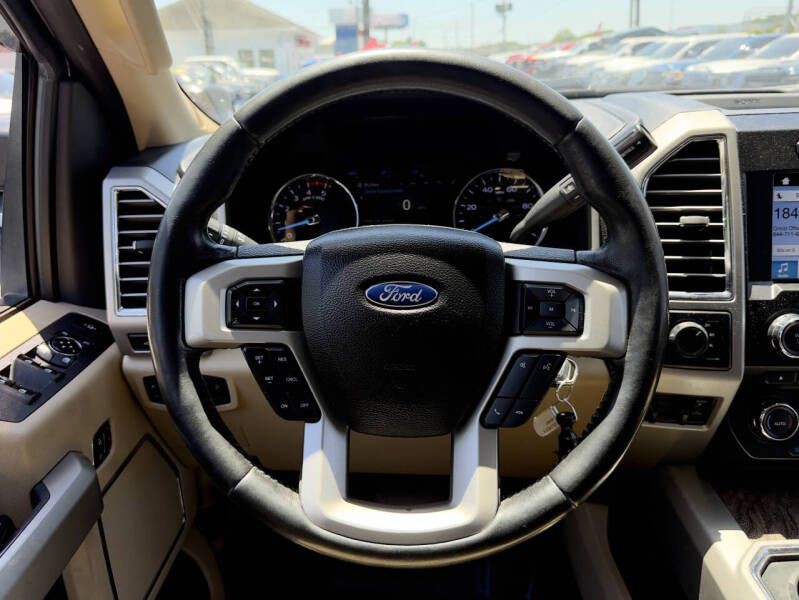 2017 Ford F-250 Image 17
