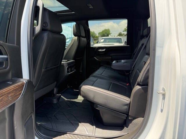 2022 Chevrolet Silverado 1500 Image 9