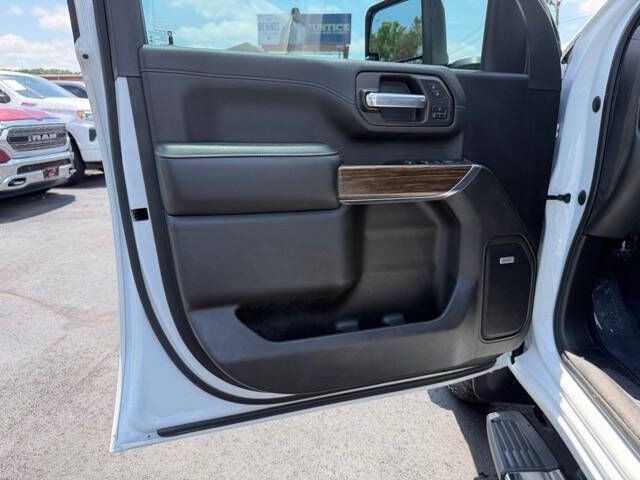2022 Chevrolet Silverado 1500 Image 14
