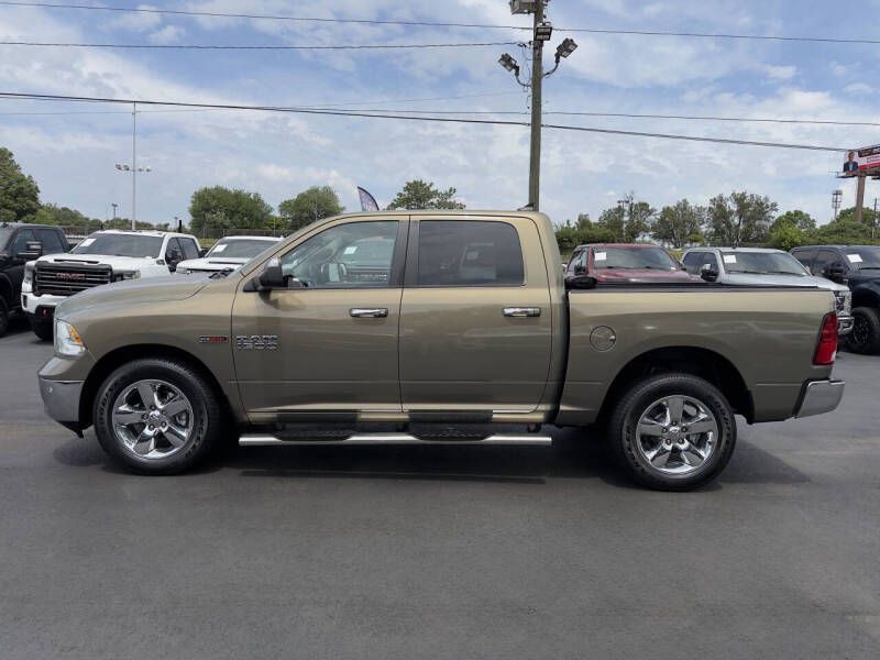 2015 RAM 1500 Image 3