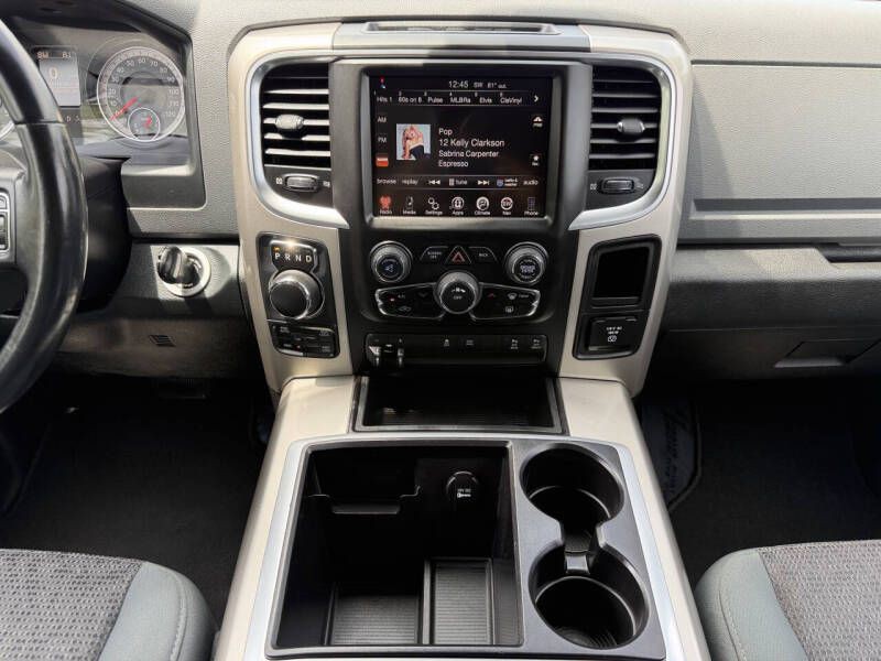 2015 RAM 1500 Image 14
