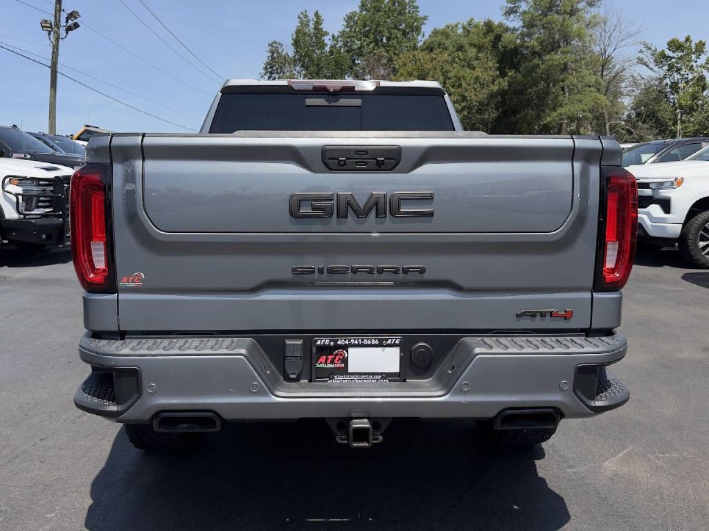 2020 GMC Sierra Image 8