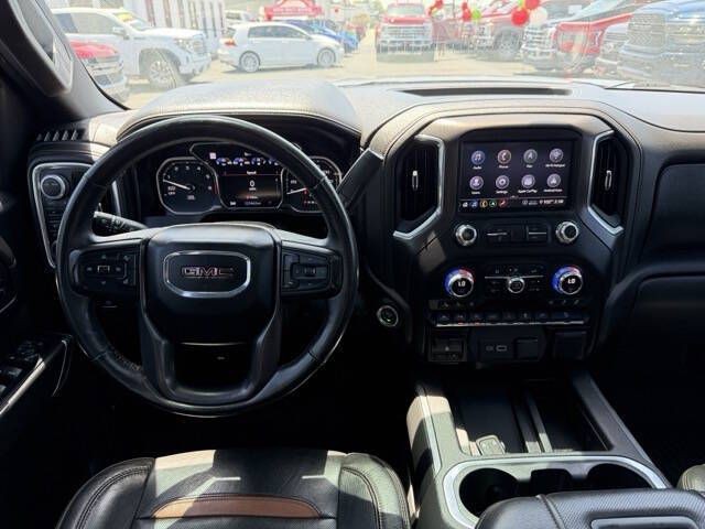 2020 GMC Sierra Image 16