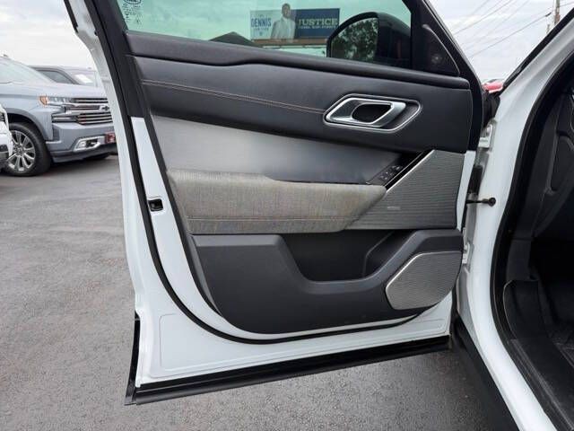 2019 Land Rover Range Rover Image 13