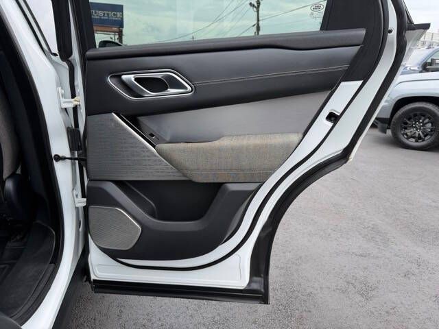 2019 Land Rover Range Rover Image 18