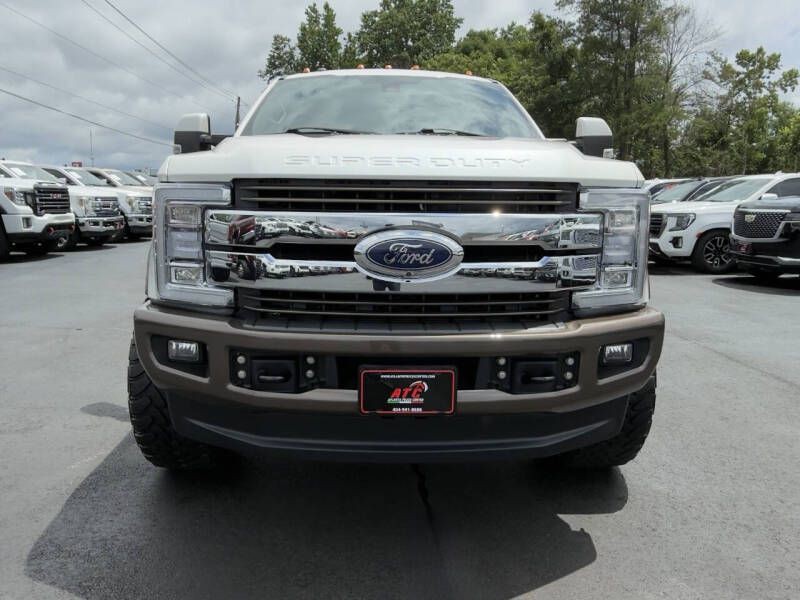 2017 Ford F-250 Image 3