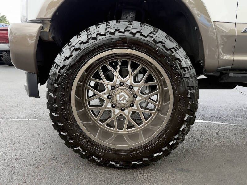 2017 Ford F-250 Image 23